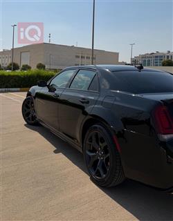 كرايسلر 300